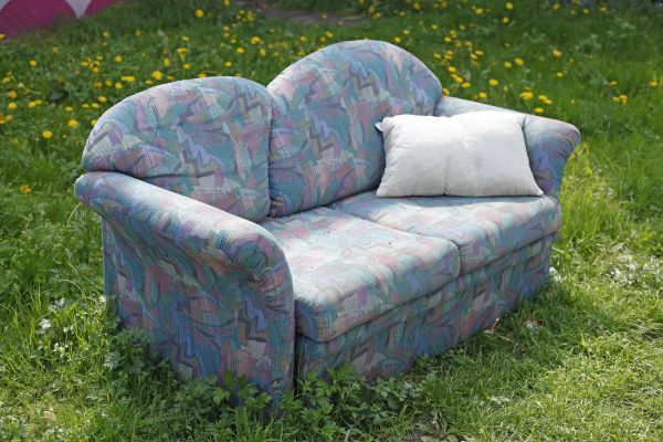 Couch Disposal in Apopka