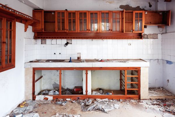 Cabinet Disposal in Apopka