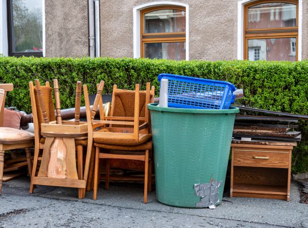 Chair Disposal Service in Apopka